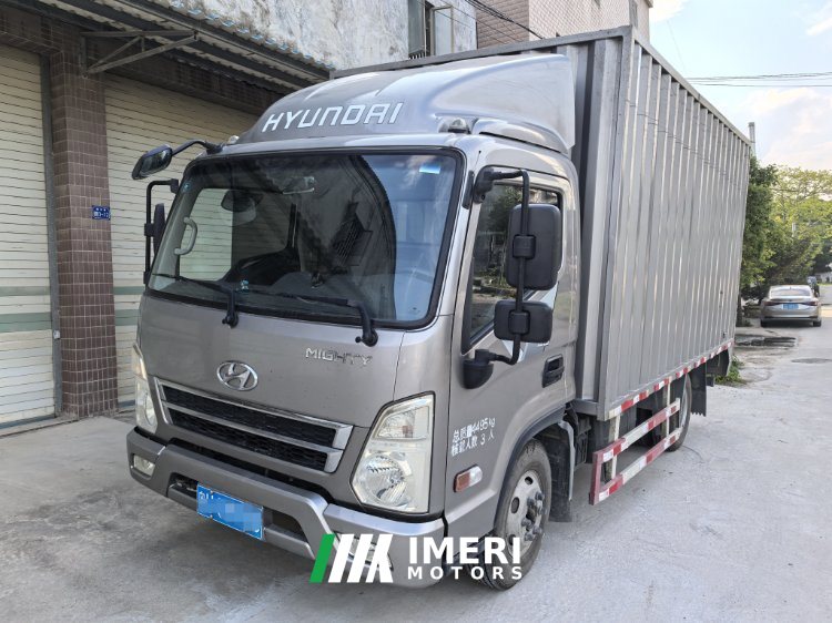 Hyundai 129 hp 4X2 4.2 m - სატვირთო ჩინეთიდან