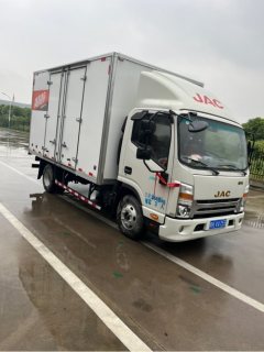 JAC Shuailing Q6 131 hp 4X2 4.12 m - ფოტო 1