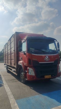 Dongfeng Liuzhou Chenglong H5 200 hp 4X2 8.3 m - ფოტო 3