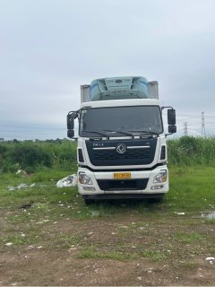 Dongfeng 315 hp 8X4 9.6 m - фото 2