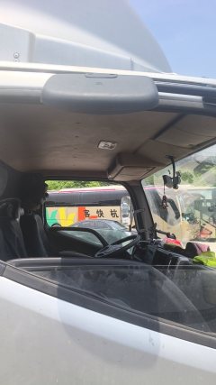 Foton Aumark S1 150 hp 4X2 4.08 m - photo 3