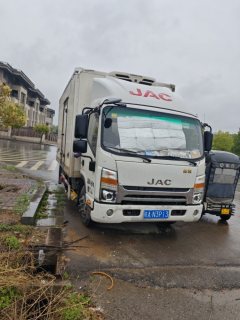 JAC Shuailing Q6 156 hp 4X2 4.2 m - photo 2