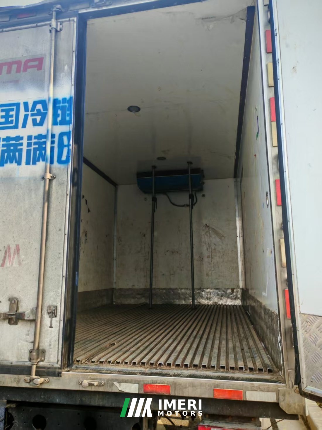SINOTRUK HOWO Light Duty Truck Commander 170 hp 4X2 4.2 m - truck from China