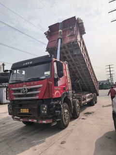 SAIC Hongyan Genlyon 450 hp 8X4 8.8 m - ფოტო 1