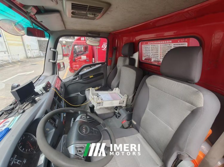 2020 JAC Shuailing Q6 152 hp 4X2 4.12 m