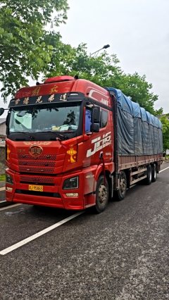 FAW Jiefang JH6 460 hp 8X4 9.5 m - photo 3