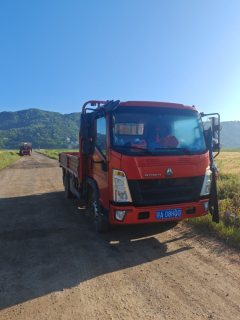 SINOTRUK HOWO Light Duty Truck Hanjiang 140 hp 4X2 4.15 m - ფოტო 1