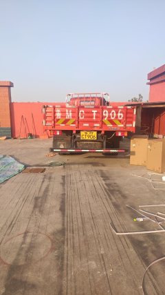 SINOTRUK HOWO Light Duty Truck Commander 170 hp 4X2 5.2 m - ფოტო 3