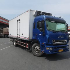 JAC V9 220 hp 4X2 6.8 m - ფოტო 1