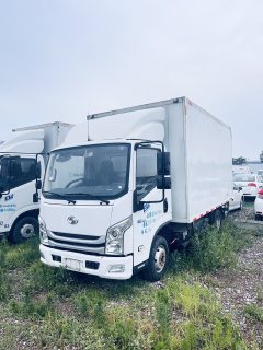 SAIC Yuejin Surpasses the C-Class 4.15 m - ფოტო 1
