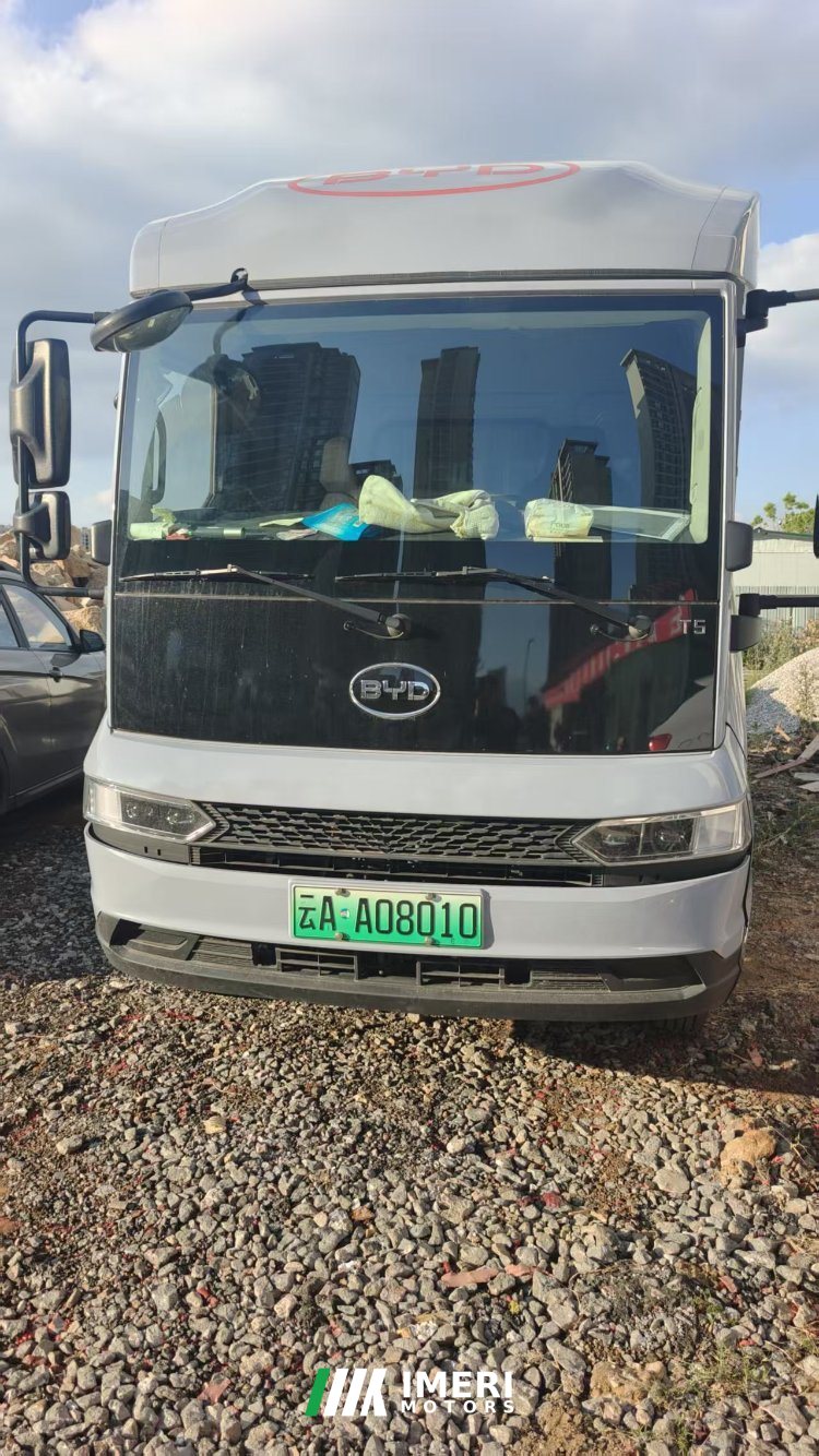 2025 BYD T5 4.2 m