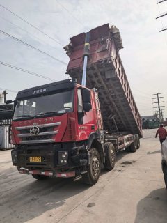 SAIC Hongyan Genlyon 450 hp 8X4 8.8 m - ფოტო 1