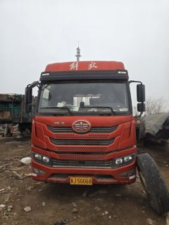 FAW Jiefang Han V 430 hp 6X4 - photo 4