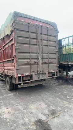 SINOTRUK HOWO Light Duty Truck Hanjiang 150 hp 4X2 4.15 m - photo 3