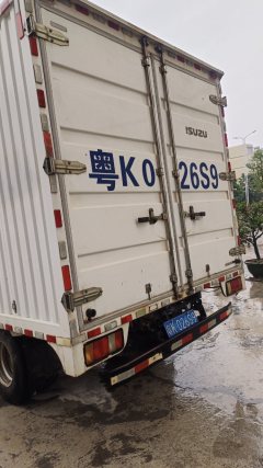 Qingling Isuzu KV600 130 hp 4X2 4.14 m - photo 3