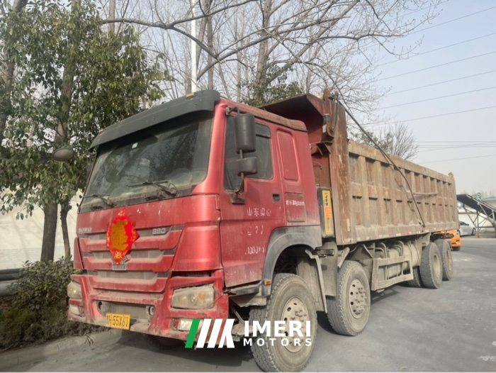 2018 Sinotruk HOWO HOWO-7 380 hp 8X4 8.5 m