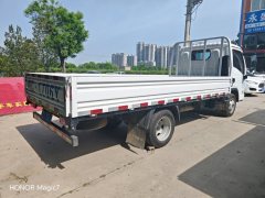 SAIC Yuejin S 95 hp 4X2 3.05 m - photo 3