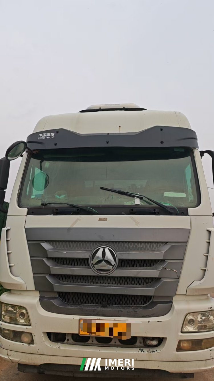 2018 Sinotruk Hohan J7G 380 hp 6X4
