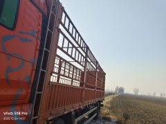 Sinotruk Sitrak G5S 330 hp 6X2 9.8 m - ფოტო 1