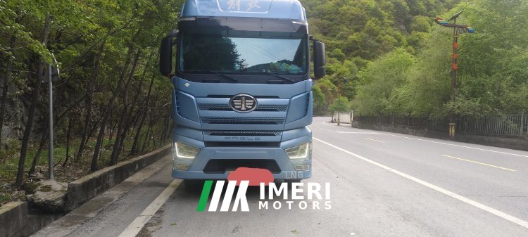 2024 FAW Jiefang J7 600 hp 6X4