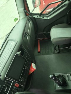 FAW Jiefang J6L 260 hp 4X2 6.8 m - photo 5