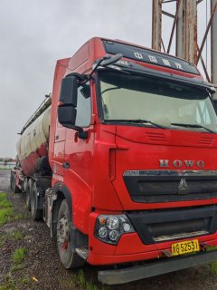 Sinotruk HOWO T7H 440 hp 6X4 - ფოტო 2