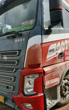 SANY 500 hp 6X4 - photo 3
