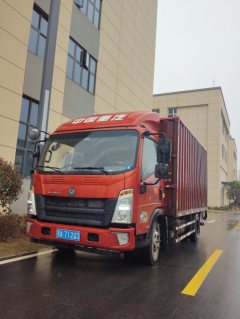 SINOTRUK HOWO Light Duty Truck Hanjiang 156 hp 4X2 - ფოტო 1