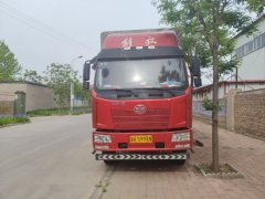 FAW Jiefang J6L 180 hp 4X2 6.75 m - photo 2