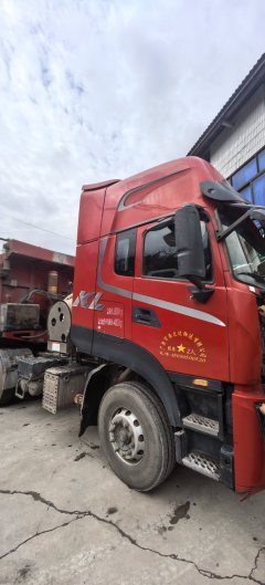 Dongfeng Tianlong KL 480 hp 6X4 - photo 2