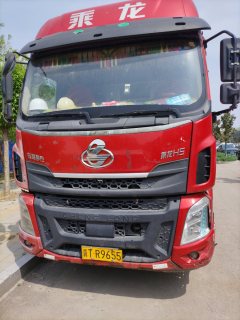 Dongfeng Liuzhou Chenglong H5 240 hp 4X2 6.8 m - ფოტო 2