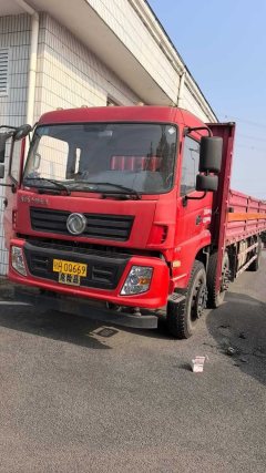 flatbed transport truck Dongfeng - photo 1