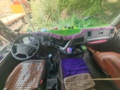 Dongfeng Liuzhou Chenglong H7 520 hp 8X4 8.2 m - photo 11