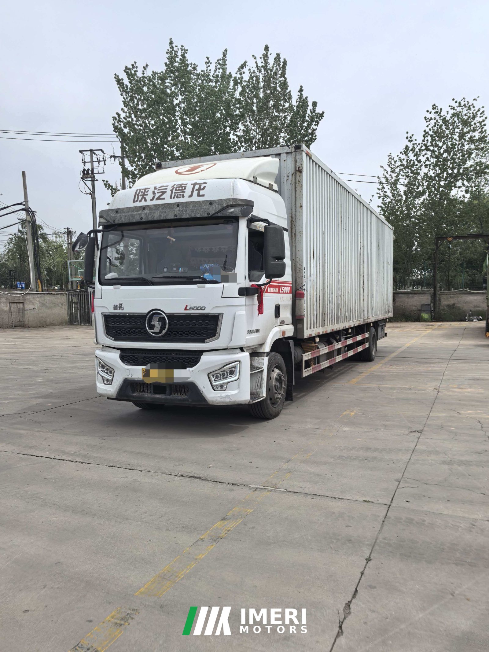 2022 Shacman Delong L5000 260 hp 4X2 9.8 m