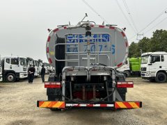 Dongfeng Duolika D9 230 hp 4X2 - ფოტო 5