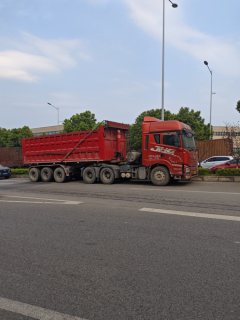 FAW Jiefang JH6 460 hp 4X2 - photo 2