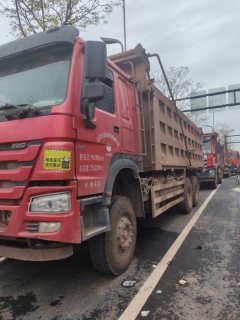 Sinotruk HOWO HOWO-7 440 hp 8X2 6.8 m - ფოტო 3