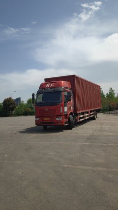 FAW Jiefang J6L 240 hp 4X2 9.6 m - ფოტო 1