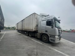 Foton Auman GTL 510 hp 6X4 - ფოტო 3