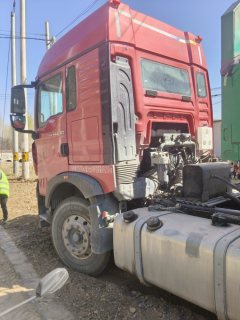 Sinotruk HOWO TX7 460 hp 6X4 - фото 4