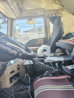 Sinotruk HOWO TX7 460 hp 6X4 - фото 5