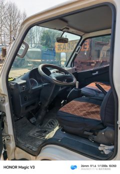 FAW Jiefang 1 102 hp 4X2 3.02 m - photo 9