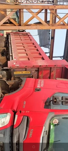 Dongfeng Liuzhou Chenglong H7 350 hp 8X4 7.6 m - photo 2