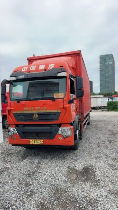 Sinotruk HOWO TX7 270 hp 4X2 9.52 m - photo 5
