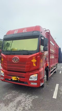 FAW Jiefang JH6 320 hp 4X2 6.75 m - ფოტო 1