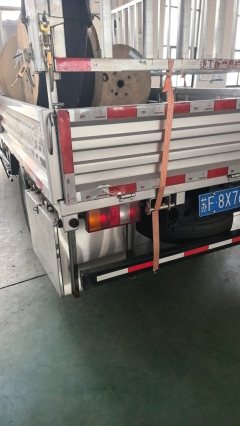 SINOTRUK HOWO Light Duty Truck Hanjiang M 145 hp 4X2 4.15 m - ფოტო 2