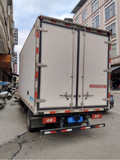 Foton Aumark S1 158 hp 4X2 3.25 m - ფოტო 3