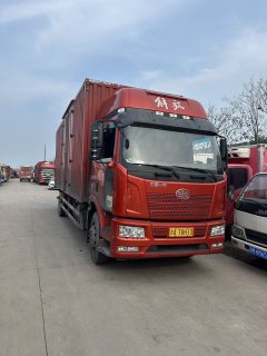 FAW Jiefang J6L 220 hp 4X2 7.7 m - ფოტო 1