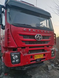 SAIC Hongyan Genlyon 450 hp 6X4 - ფოტო 1