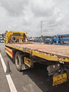 SINOTRUK HOWO Light Duty Truck Hanjiang 190 hp 6X2 8.1 m - ფოტო 2